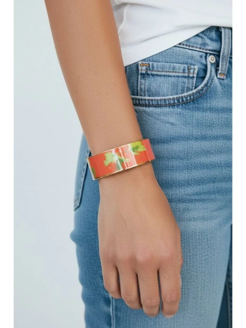 J Crew Gold Abstract Coral & Green Tone Enamel Bangle Bracelet Modern Chic